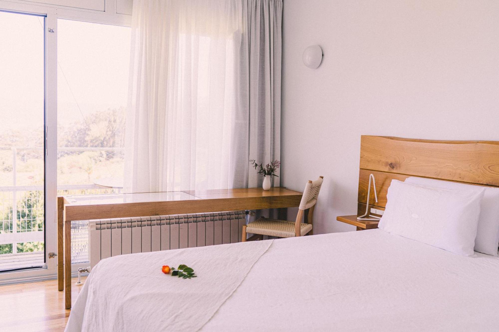 Hotel A Miranda Feás Екстериор снимка