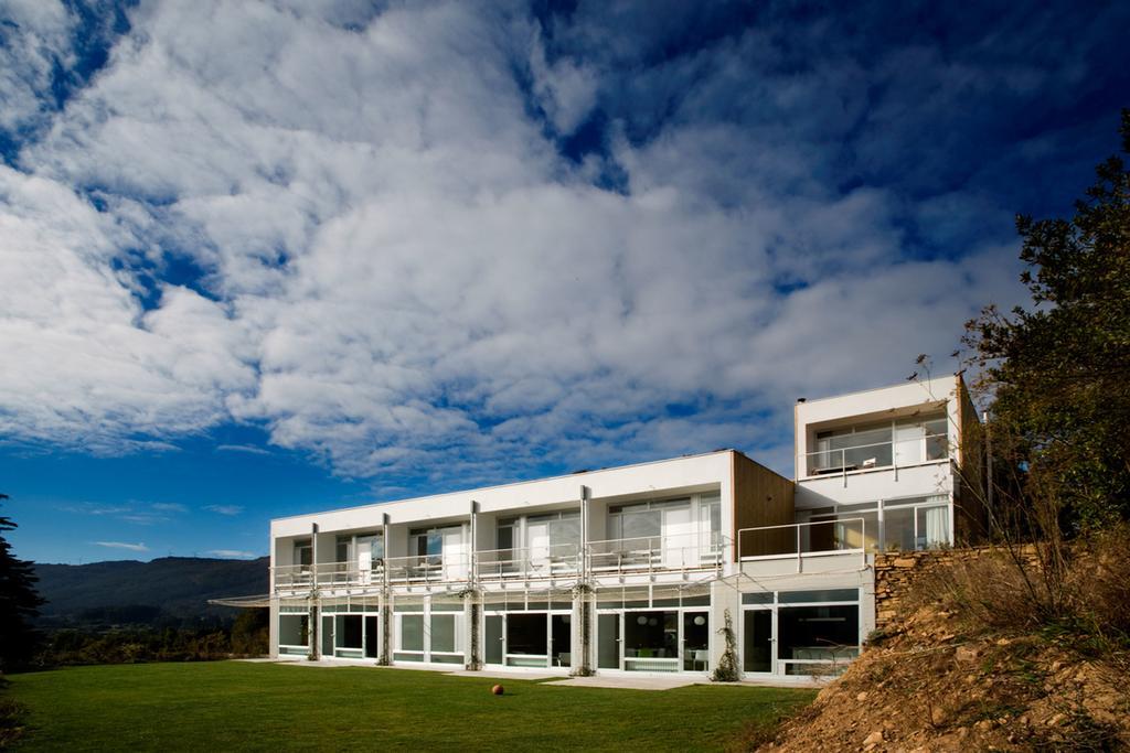 Hotel A Miranda Feás Екстериор снимка
